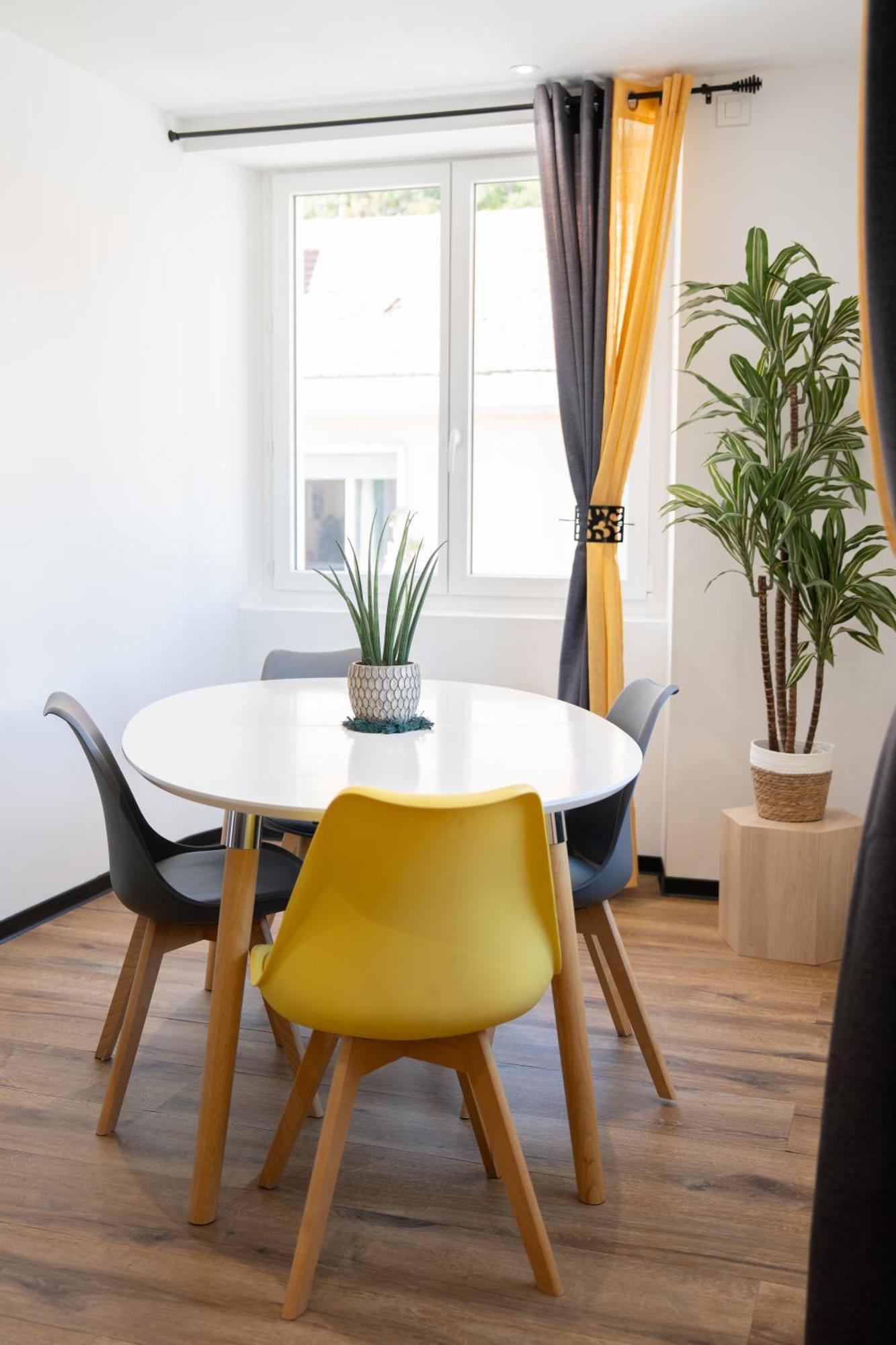 Appartement Centre De Sisteron Esterno foto